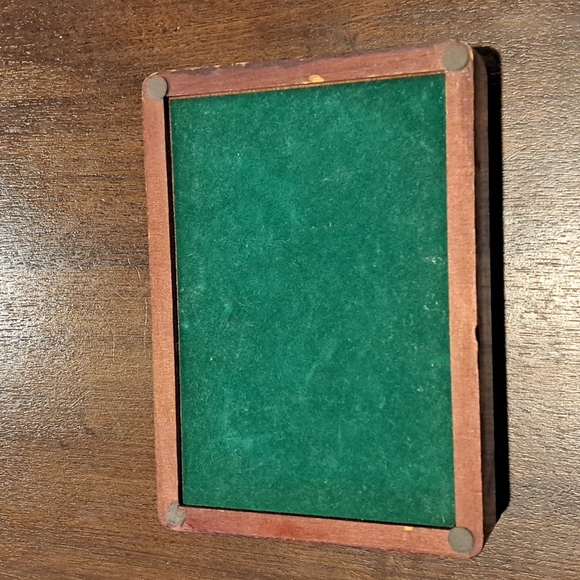 Wooden Box Topped with Pewter Golf Ball and Tee's - Picture 4 of 11